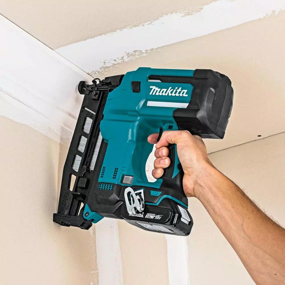 Makita 18V LXT Cordless 16-Gauge Straight Finish Nailer Kit (2.0 Ah)