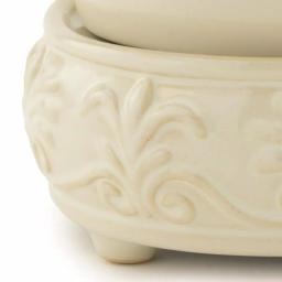 Candle Warmers Etc 5.2 in Sandstone 2-in-1 Classic Fragrance Warmer with Fleur de Lis Pattern thumbnail 3