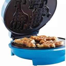 Brentwood Appliances TS-253 Blue Nonstick Animal-Shaped Mini Waffle Maker thumbnail 5
