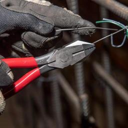 Klein Tools 9 in. Aggressive Knurl Ironworker's Pliers for Rebar Tie Wire thumbnail 11