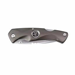 Klein Tools Electrician's Folding Pocket Knife with Phillips Driver and Wire Stripper thumbnail 4