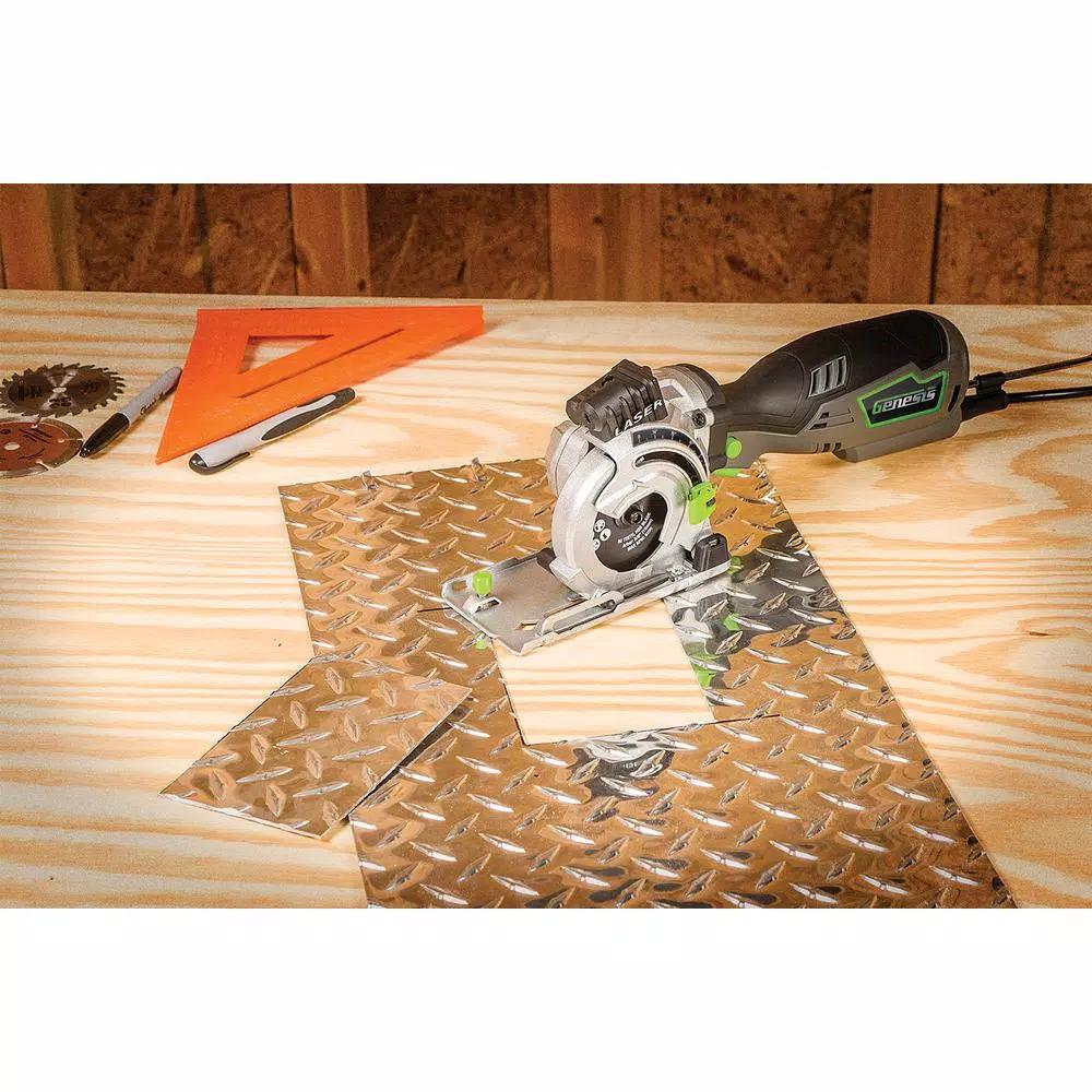 Genesis GPCS535K 3-1/2 in. 5.8 Amp Compact Plunge Circular Saw Kit with Laser and Accessories