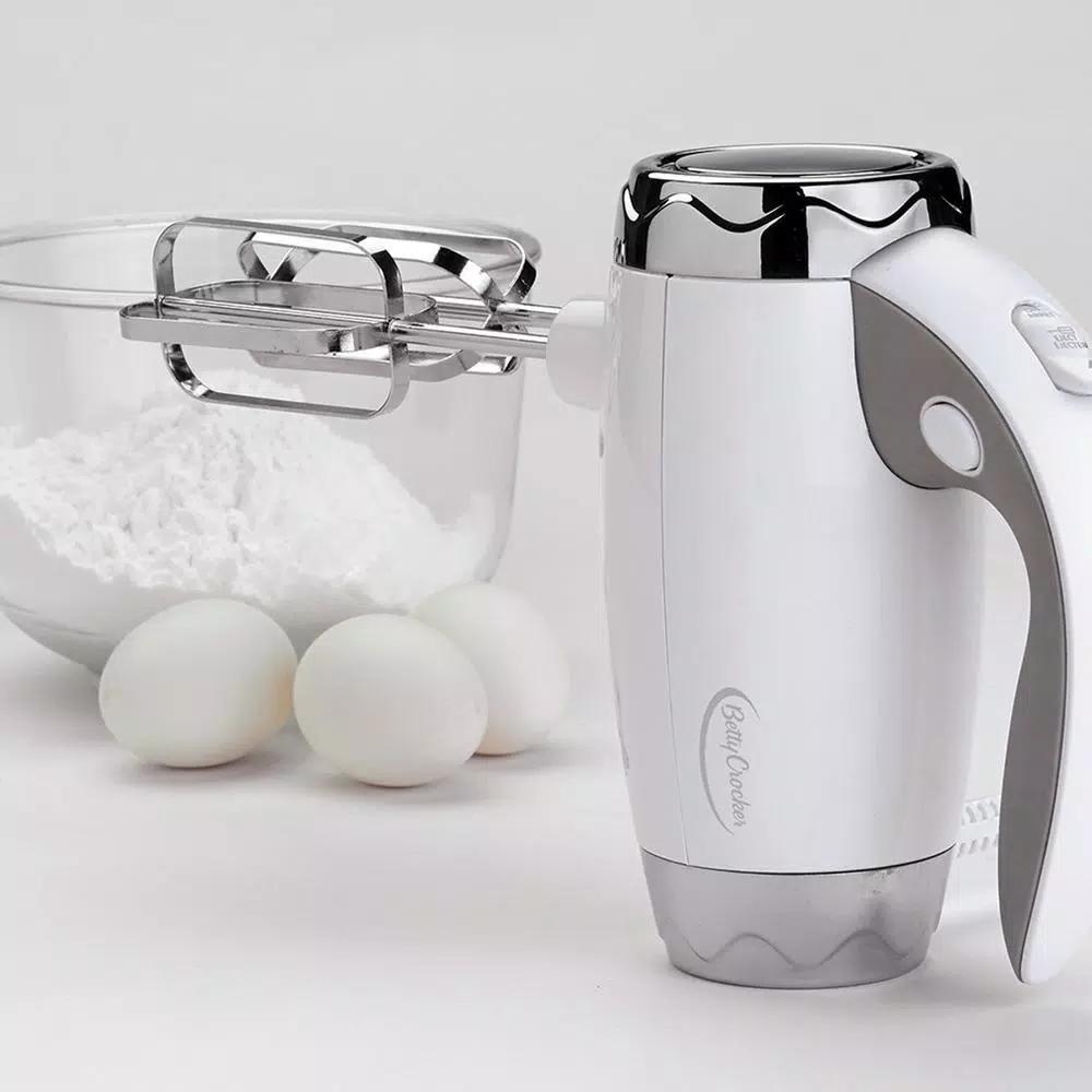Betty Crocker 7-Speed White Hand Mixer with Beater Attachments