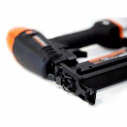 WEN 4-in-1 18-Gauge Pneumatic Flooring Nailer and Stapler thumbnail 2