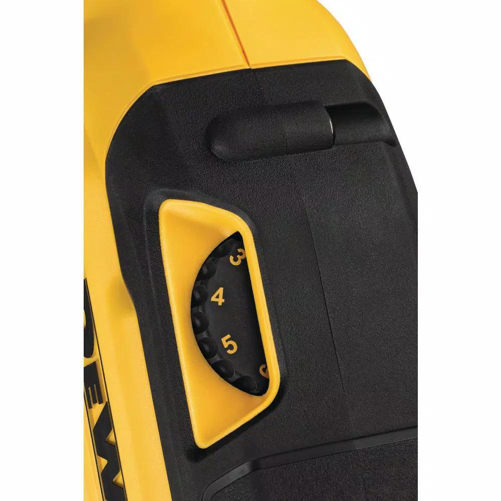 DEWALT 20V MAX Cordless 9 in. Drywall Sander Kit with (2) 5.0 Ah Batteries & Charger