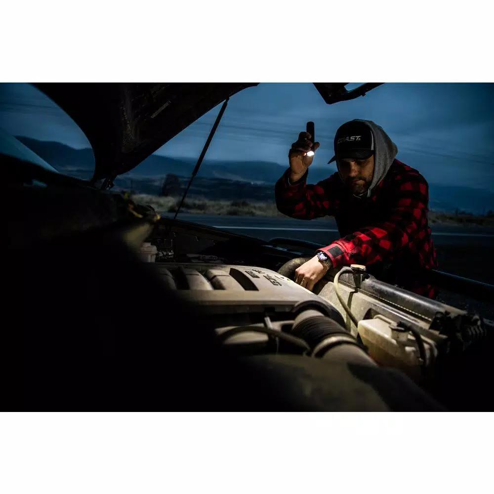 Coast PX20 315 Lumen Dual Color White and Red LED Flashlight