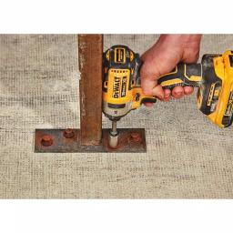 DEWALT MAX IMPACT 35-Piece Screwdriver and Bolt Extractor Set thumbnail 9