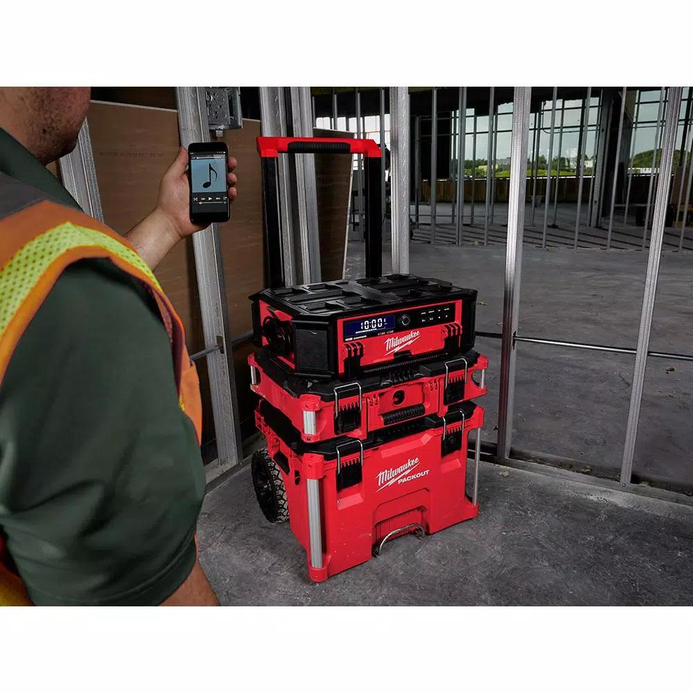 Milwaukee M18 PACKOUT Cordless Radio/Speaker with Built-In Charger