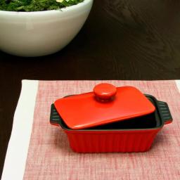Crock-Pot Denhoff 8.5 in. Ribbed Stoneware Nonstick Casserole Dish with Lid, Red thumbnail 3