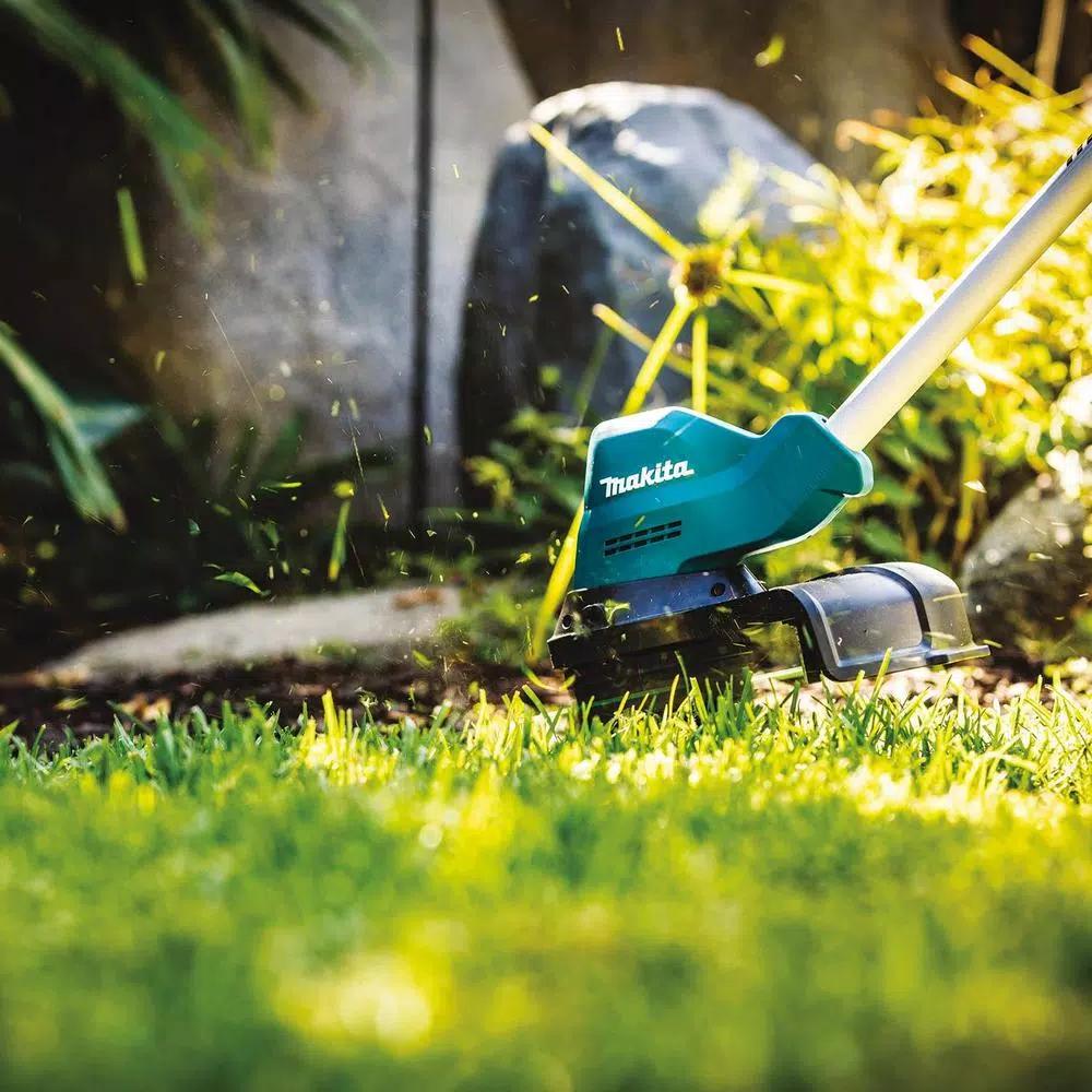 Makita 18V LXT Brushless Cordless String Trimmer Kit with 4.0 Ah Battery, Charger, and 400ft Trimmer Line