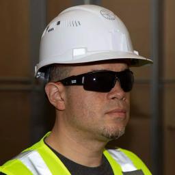 Klein Tools Professional Safety Glasses with Gray Tinted Lens and Anti-Fog Coating thumbnail 3