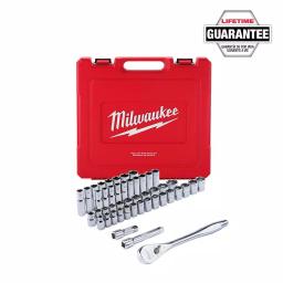 Milwaukee 62-Piece 1/2 in. Drive SAE/Metric Ratchet, Socket, and Ratcheting Wrench Set thumbnail 13