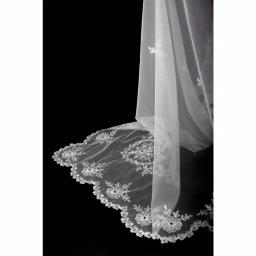 Manor Luxe Xia Home Fashions 80 x 80 in. Merrigold Lace Embroidered Tablecloth with Beaded Accents, White thumbnail 2