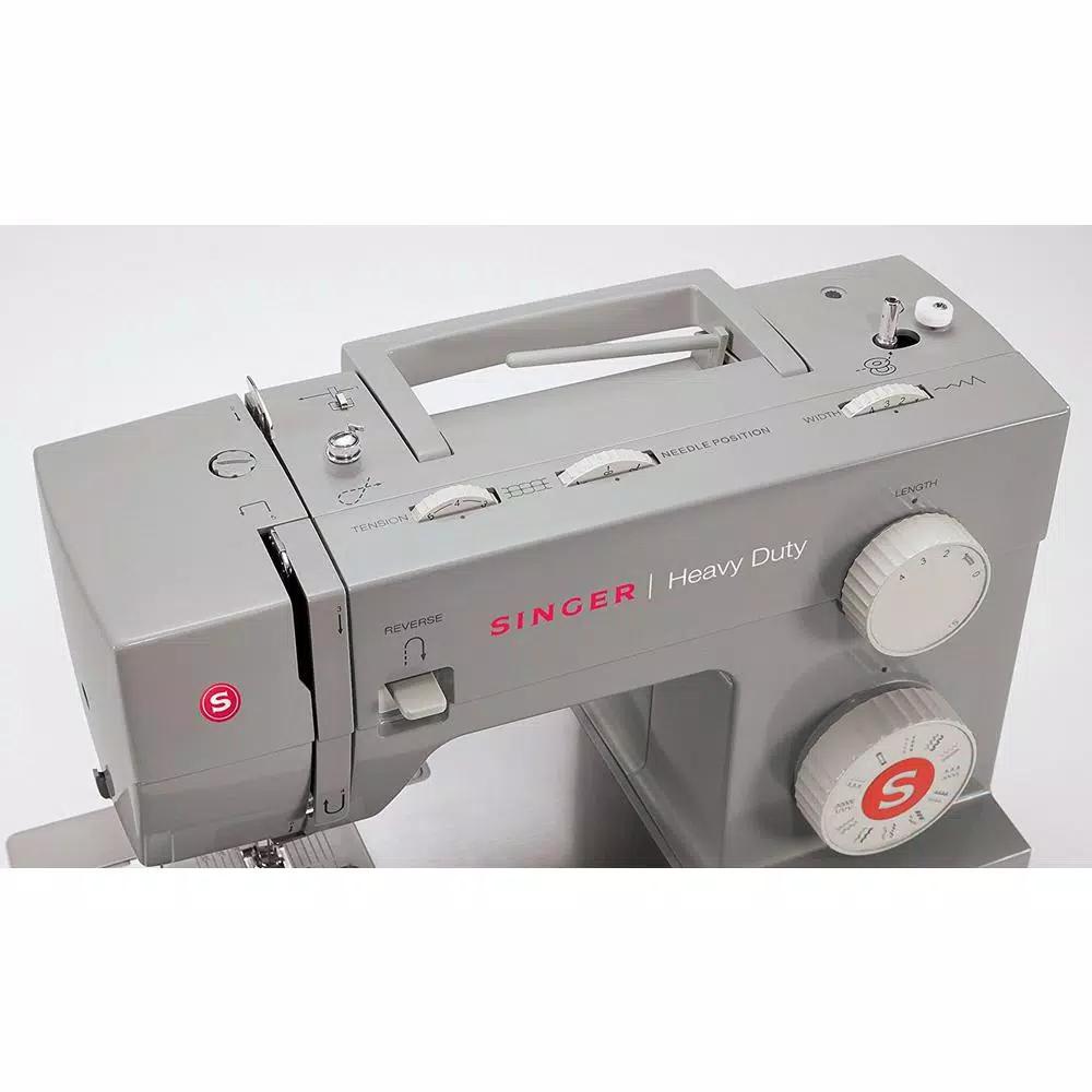 Singer 4423 Heavy Duty Sewing Machine with 23 Built-In Stitches