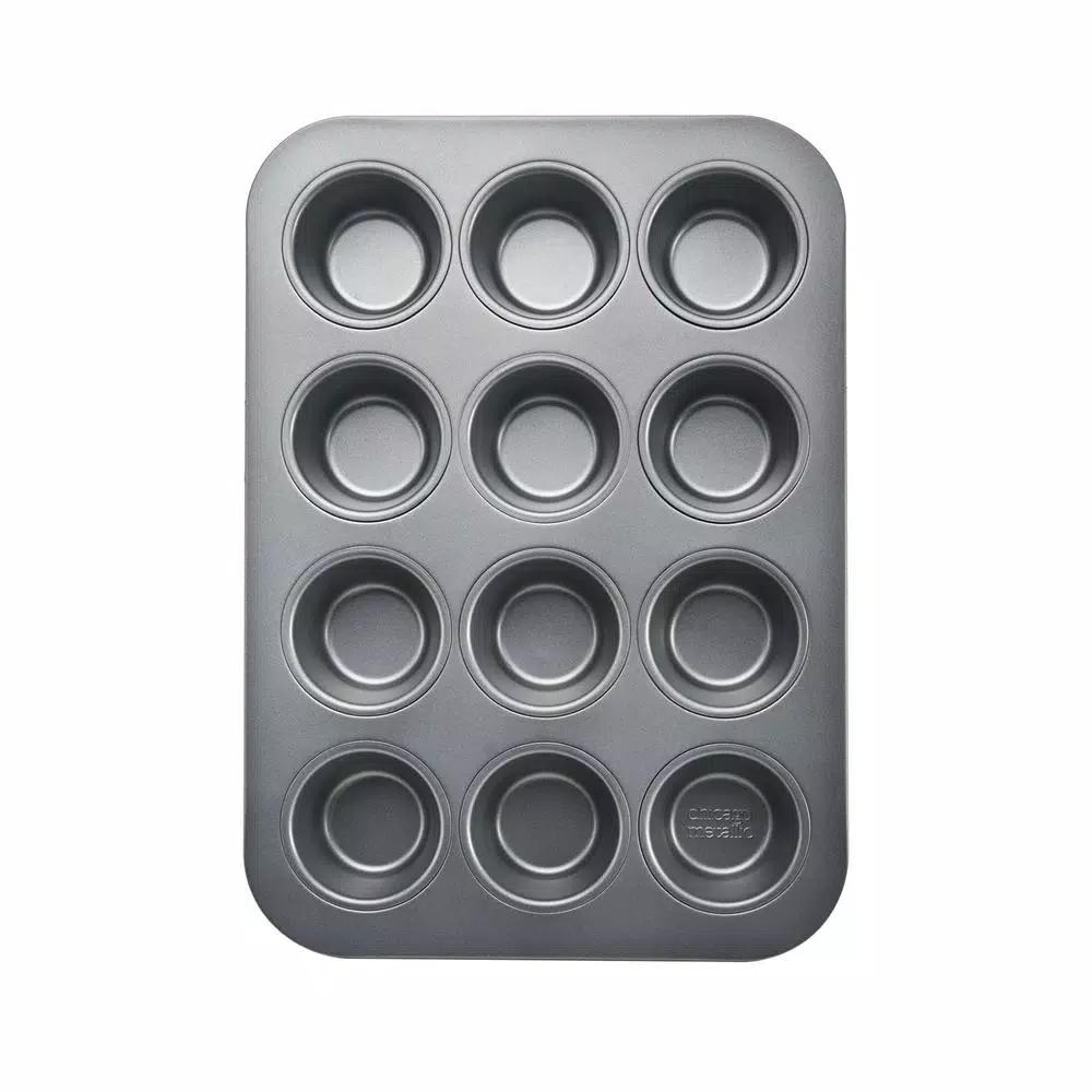 Chicago Metallic Commercial II 12-Cup Non-Stick Muffin Pan, Aluminized Steel