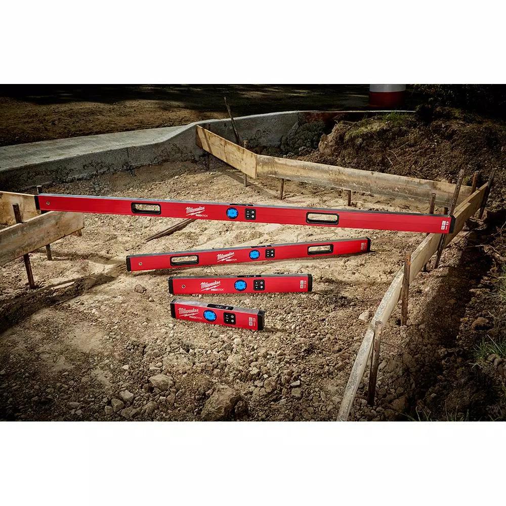 Milwaukee 24 in. Redstick Digital Box Level with PINPOINT Technology & 700 Lumen LED Flashlight Kit