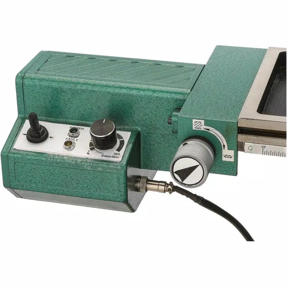 Grizzly Industrial Mini Mill 2.7 Variable Speed Milling Machine with 3-Axis DRO and R8 Spindle