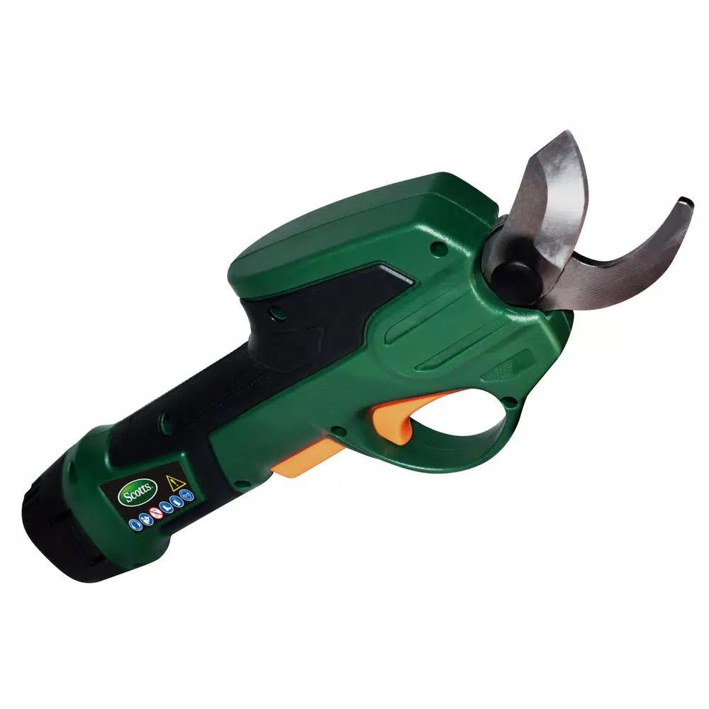 Scotts 7.2V Cordless Telescoping Pole Pruner with 2 Ah Battery and Charger