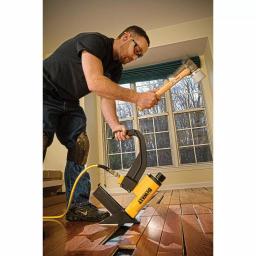 DEWALT Pneumatic 15.5-Gauge Hardwood Flooring Stapler with Mallet and Base Plates thumbnail 6
