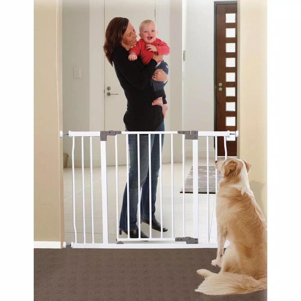 Dreambaby Liberty Extra Wide Auto-Close Security Gate, 30 in. H, White