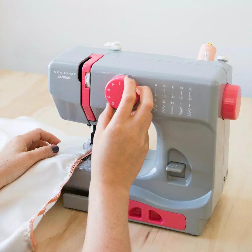 Janome Compact 10-Stitch Sewing Machine - Portable Graceful Grey