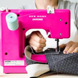 Janome Fastlane Compact 10-Stitch Sewing Machine thumbnail 2