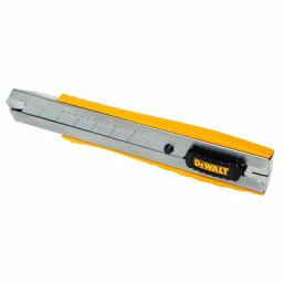 DEWALT 25 mm Metal Body Snap-Off Utility Knife Set (2-Pack) with 6 Replacement Blades thumbnail 3