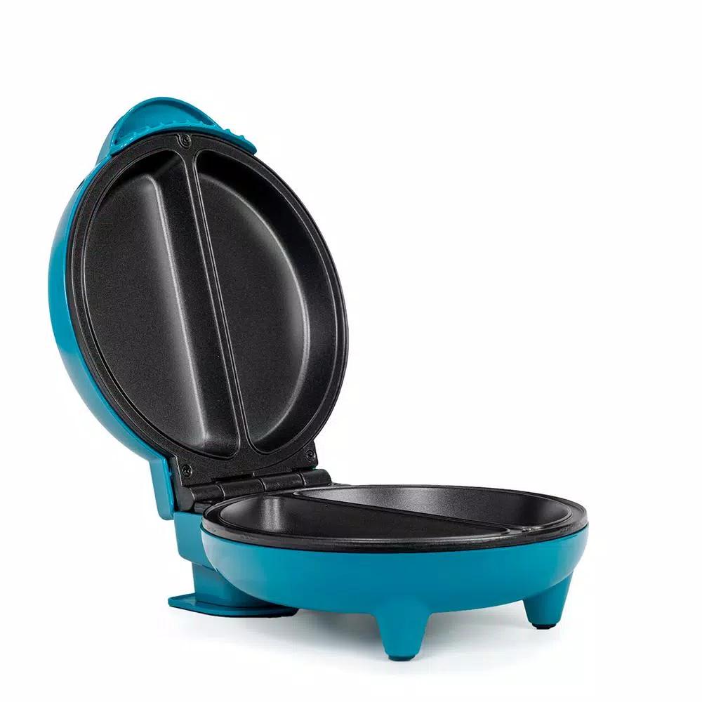 HOLSTEIN HOUSEWARES Holstein 4-Egg Omelette Maker, 2-Section Non-Stick Egg Cooker in Teal and Stainless Steel