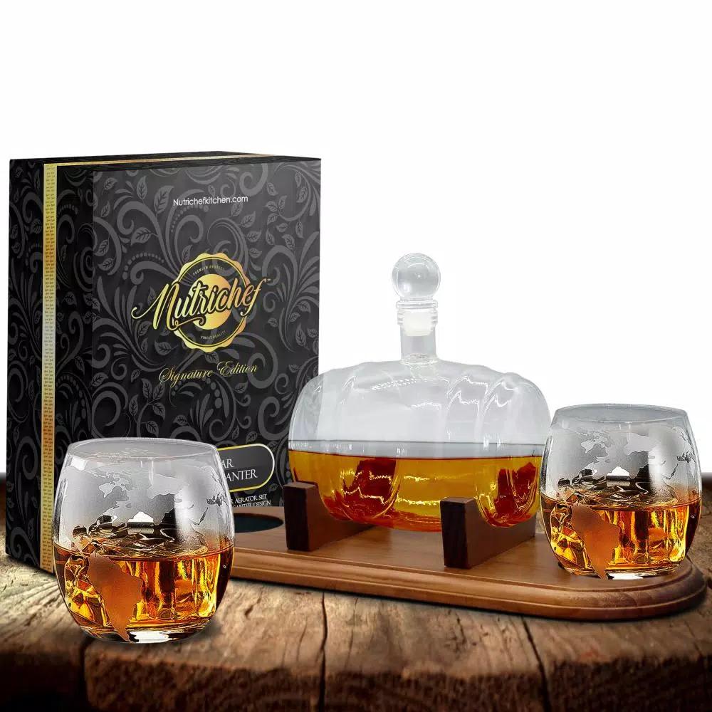 NutriChef 25 oz. Glass Wine and Whiskey Decanter Aerator Set with 2 Whiskey Glasses and Base Stand