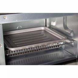 Total Chef 1000W 4-Slice Toaster Oven with Temperature Control and 30-Minute Timer, Black thumbnail 3