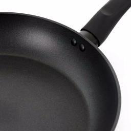 Oster Cuisine Bissett 12 in. Aluminum Nonstick Frying Pan, Black thumbnail 4