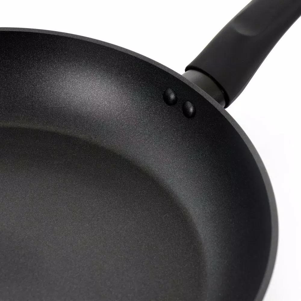 Oster Cuisine Bissett 12 in. Aluminum Nonstick Frying Pan, Black