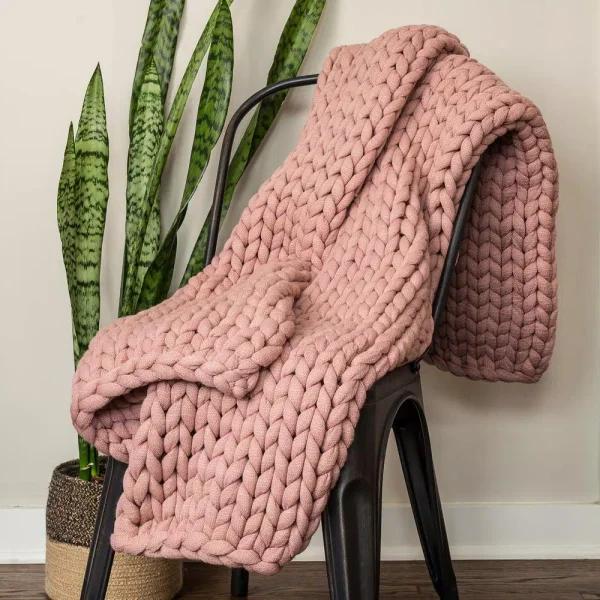 DONNA SHARP Mauve Acrylic Chunky Knitted Throw Blanket, 40 x 50 in