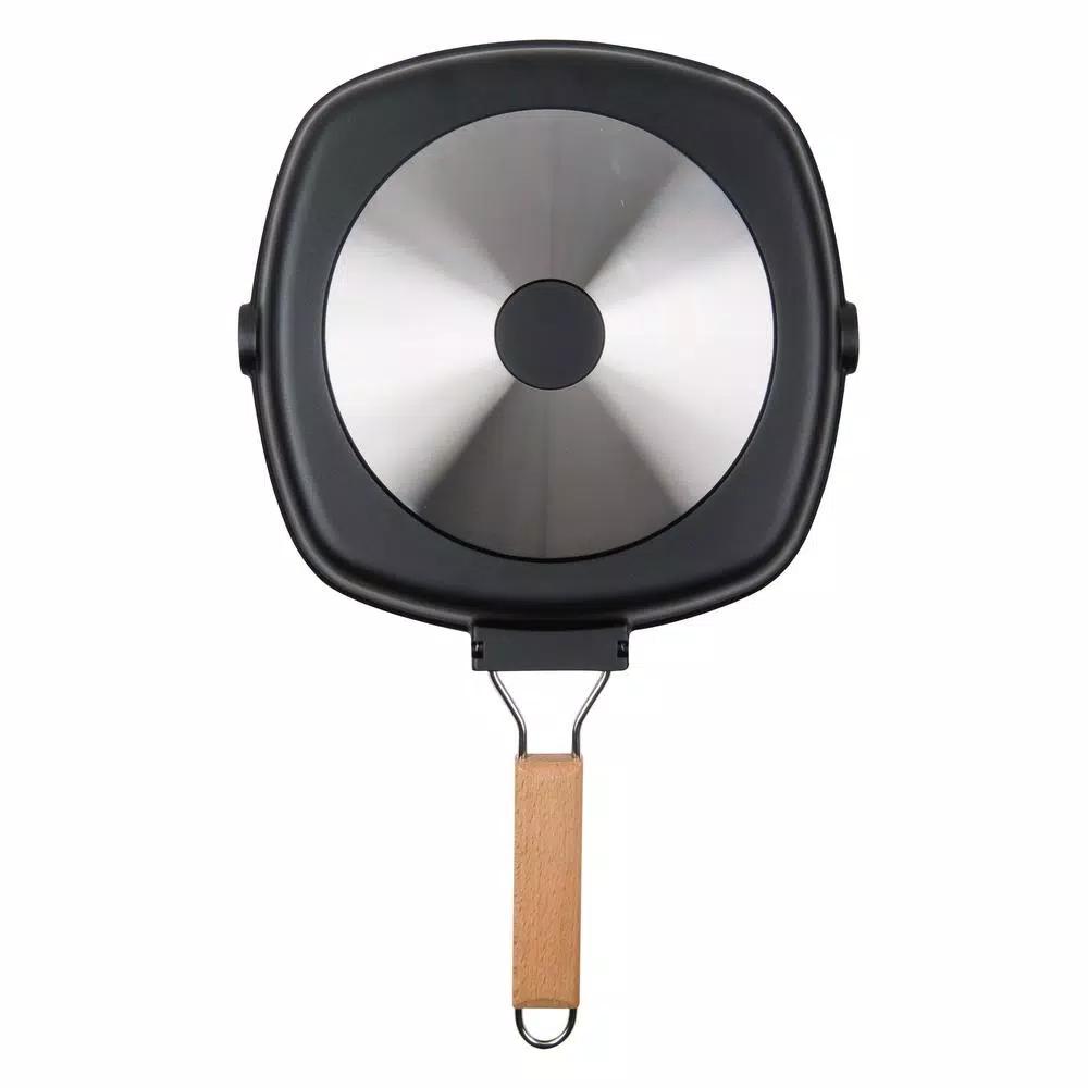MasterPan 10 in. Cast Aluminum Nonstick Grill Pan with Pour Spout and Folding Wooden Handle, Black