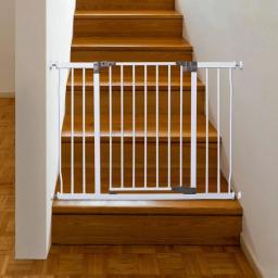 Dreambaby Liberty Extra Wide Auto-Close Security Gate, 30 in. H, White thumbnail 2
