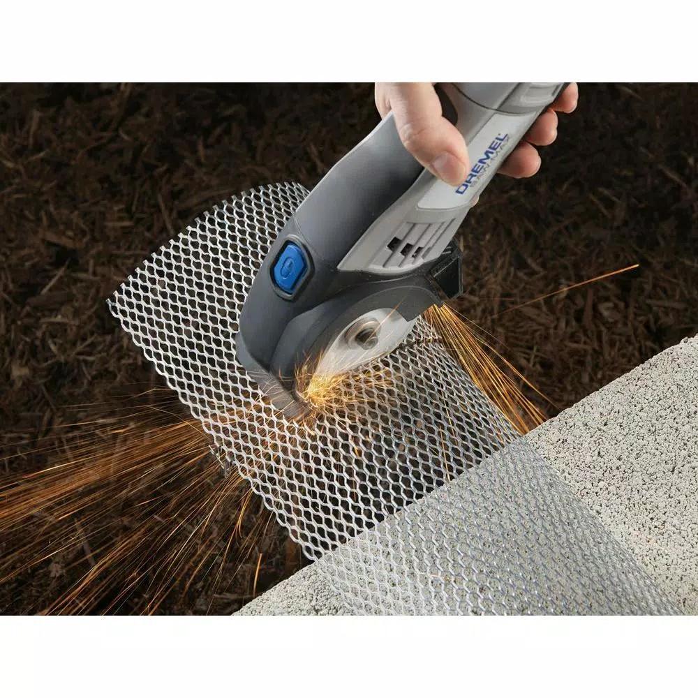 Dremel Saw-Max 6 Amp Variable Speed Corded Specialty Saw Kit with Case and 4 Blades