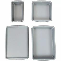 Wilton Recipe Right 4-Piece Non-Stick Steel Bakeware Set thumbnail 1