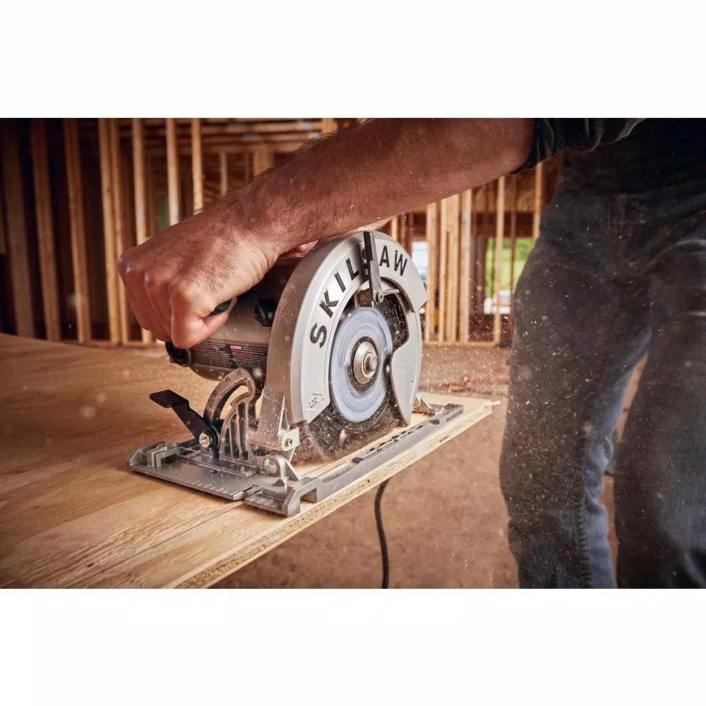 Skilsaw 7-1/4 in. Magnesium Left Blade Sidewinder Circular Saw, 15 Amp