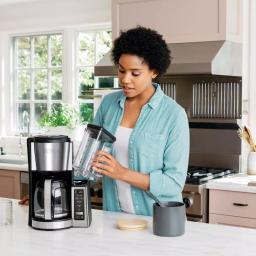 Ninja 12-Cup Programmable Drip Coffee Maker, Black Stainless Steel thumbnail 7