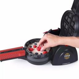 Presto Stuffler 900W Belgian Stuffed Waffle Maker, 5-inch Nonstick Black Waffle Iron thumbnail 3