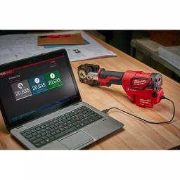 Milwaukee M18 FORCE LOGIC 600 MCM Cordless Crimper Kit with 750 MCM Cu/Al Cutting Jaw thumbnail 6
