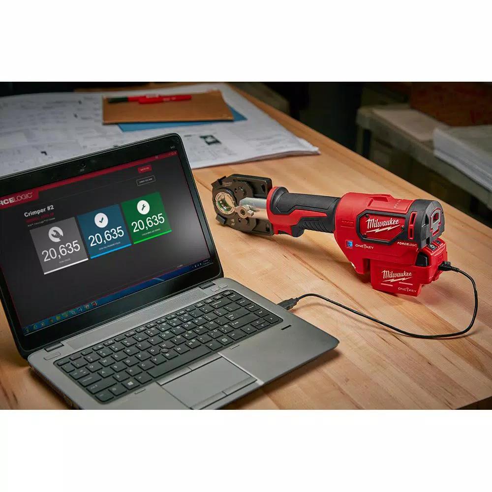 Milwaukee M18 FORCE LOGIC 600 MCM Cordless Crimper Kit with 750 MCM Cu/Al Cutting Jaw