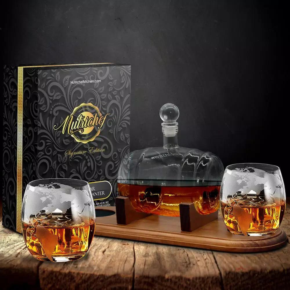 NutriChef 25 oz. Glass Wine and Whiskey Decanter Aerator Set with 2 Whiskey Glasses and Base Stand