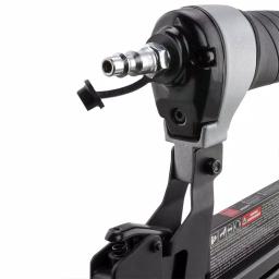 Husky 18-Gauge 2-in-1 Pneumatic Brad Nailer and 1/4 in. Narrow Crown Stapler Combo thumbnail 5