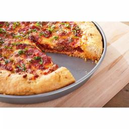 Chicago Metallic Commercial II 14-Inch Deep Dish Pizza Pan thumbnail 3