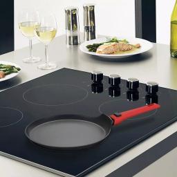 AMERCOOK 9.5 in. Aluminum Nonstick Crepe Pan with Detachable Handle, Greblon C2+ Ceramic Coating, Induction Compatible thumbnail 3