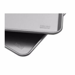 Chicago Metallic Commercial II Jelly Roll Pans, Set of 2 thumbnail 2
