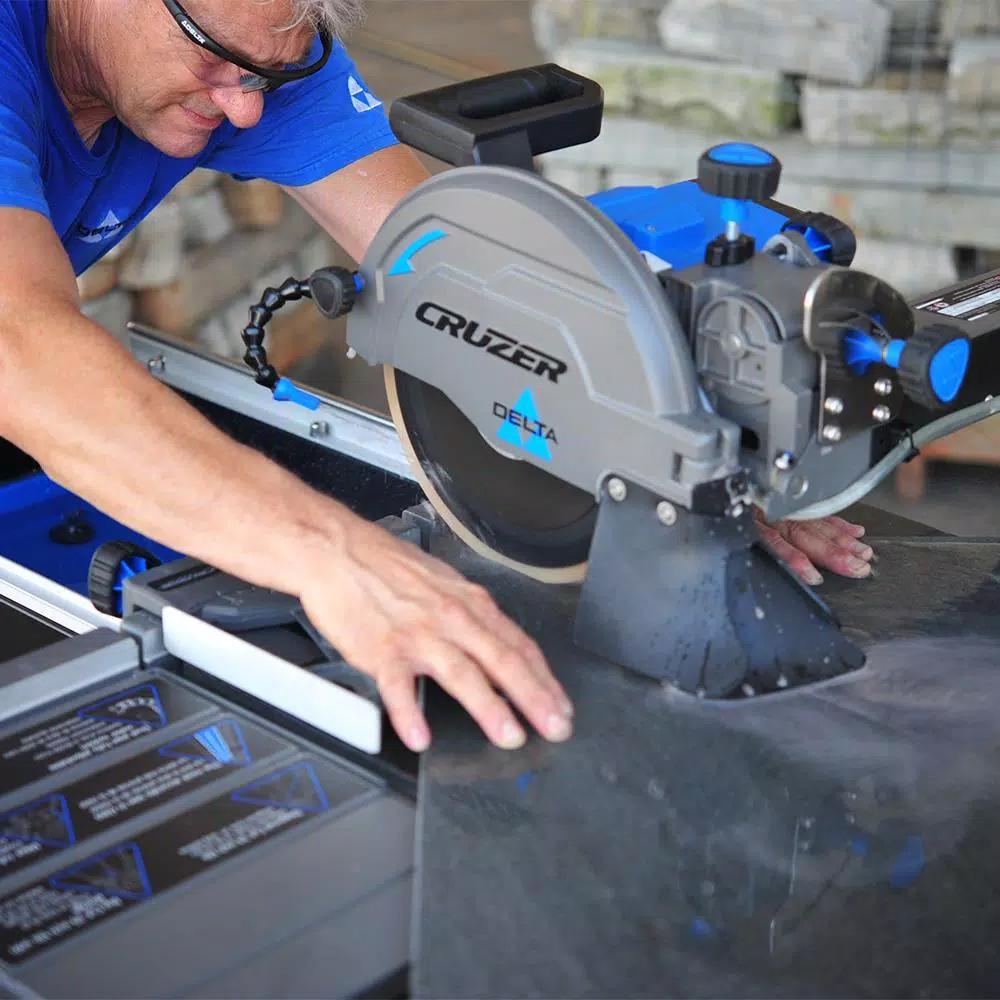 Delta 10 in. Wet Tile Saw, 15 Amp, 2.8 HP with 34 in. Rip Capacity