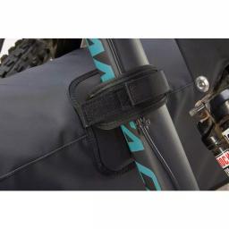 Yakima GateKeeper Medium Tailgate Pad for 5 Bikes thumbnail 12
