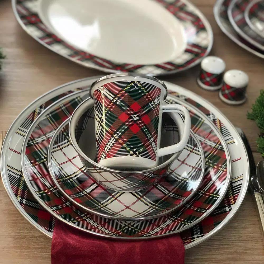 Golden Rabbit Highland Plaid 8 in. Enamelware Round Salad Plate Set of 4